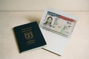 אשרת עבודה בחו״ל: איך זה עובד ומה צריך להכין